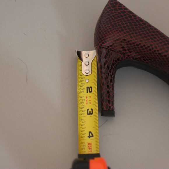 Bandolino Bolantana faux snake skin shoe size 6M - Picture 14 of 14